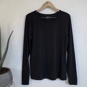 GAP Gray Fitted Long Sleeve T-Shirt